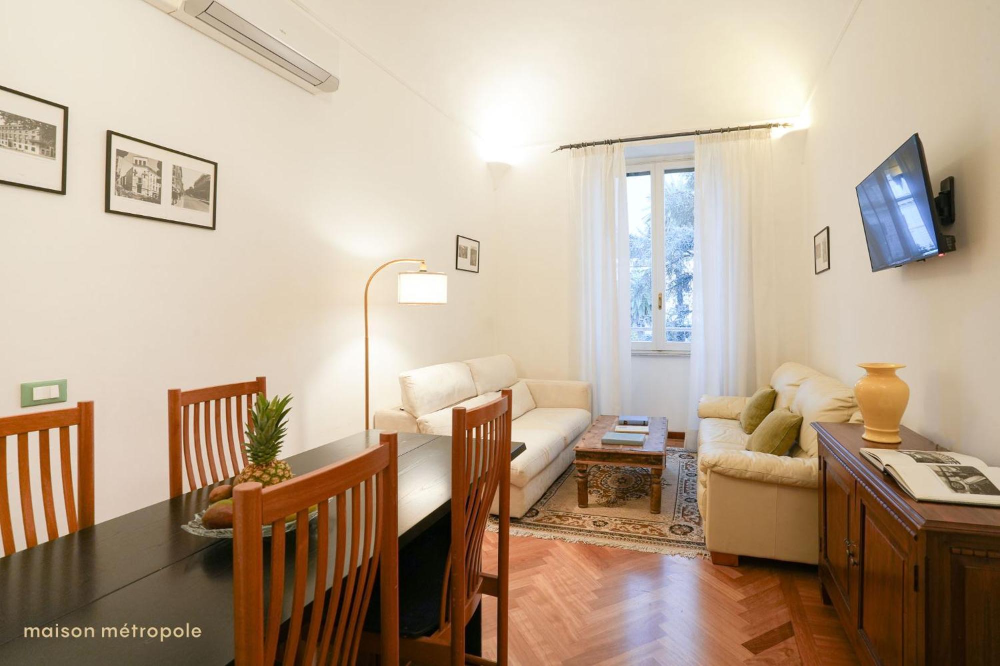 Castelfidardo House Apartamento *